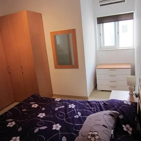 2 Bedroom Apartment In Sliema *