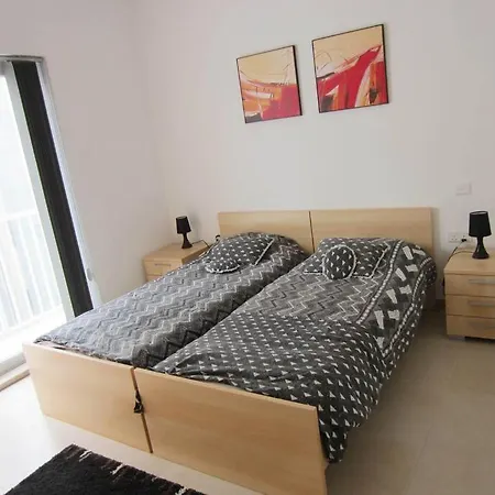 Διαμέρισμα 2 Bedroom Apartment In Sliema Σλιέμα