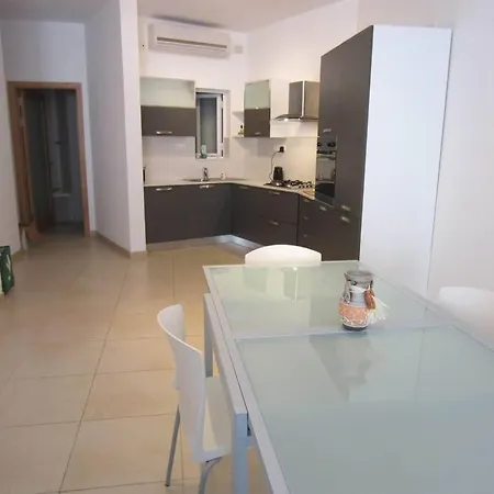 Apartamento 2 Bedroom Apartment In Sliema Sliema