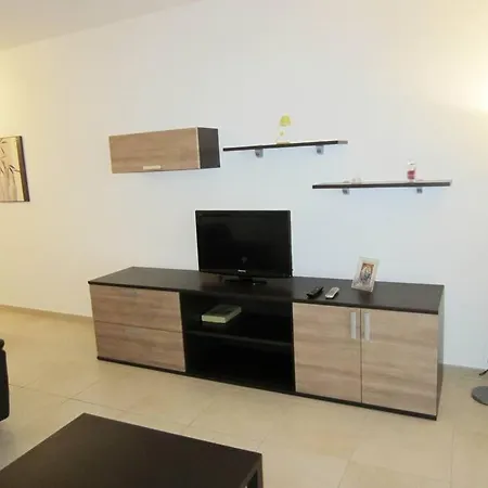 2 Bedroom Apartment In Sliema *